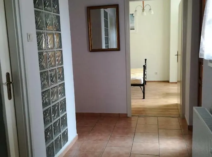 Hanga Apartman, Апартаменты *