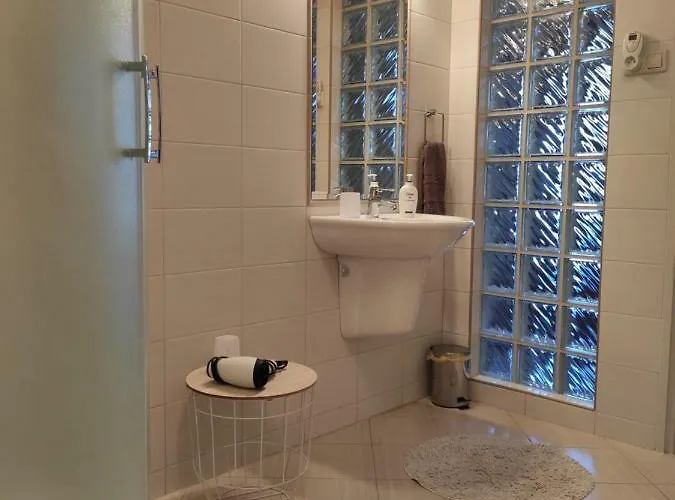 Апартаменты Hanga Apartman, Кёсег